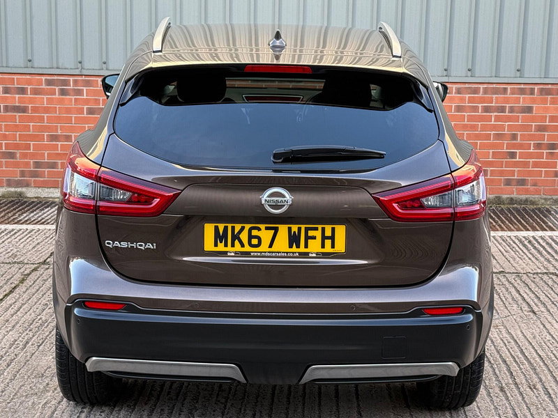 Nissan Qashqai 1.2 DIG-T N-Connecta Euro 6 (s/s) 5dr