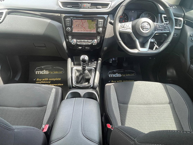 Nissan Qashqai 1.3 DIG-T Acenta Premium Euro 6 (s/s) 5dr
