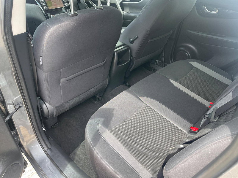 Nissan Qashqai 1.3 DIG-T Acenta Premium Euro 6 (s/s) 5dr