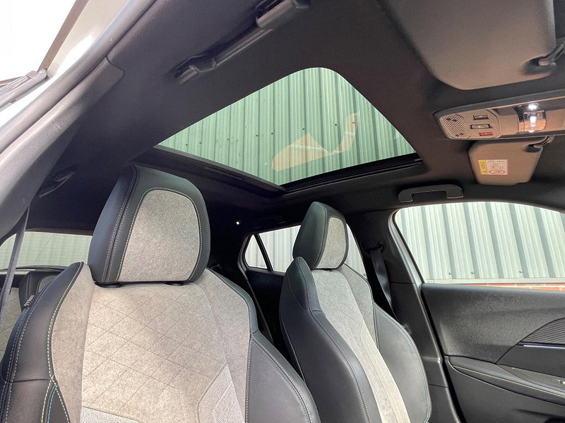 Peugeot E-2008 50kWh GT Premium Auto 5dr