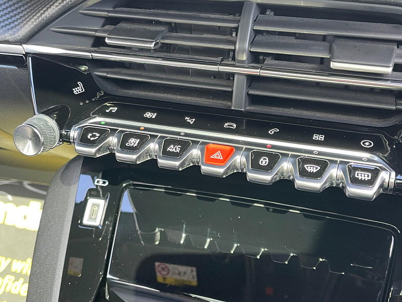 Peugeot E-2008 50kWh GT Premium Auto 5dr