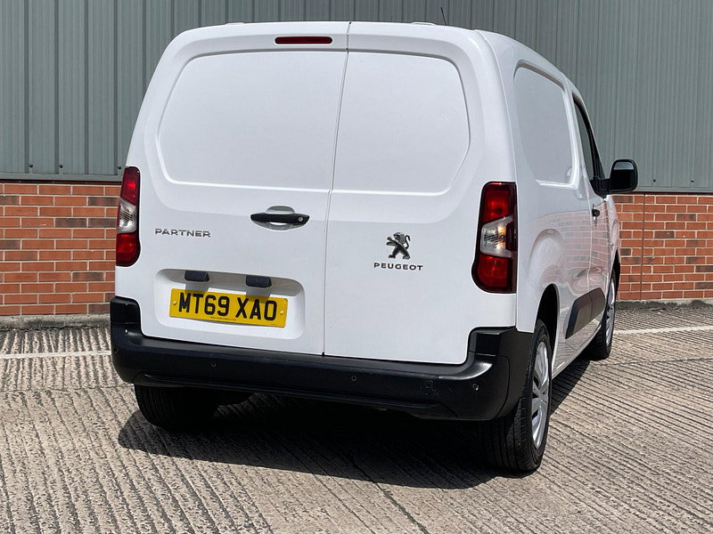 Peugeot Partner 1.5 BlueHDi 1000 Professional Standard Panel Van SWB Euro 6 (s/s) 5dr