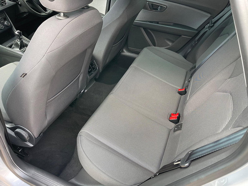 Seat Leon 1.6 TDI SE Dynamic Technology ST Euro 6 (s/s) 5dr