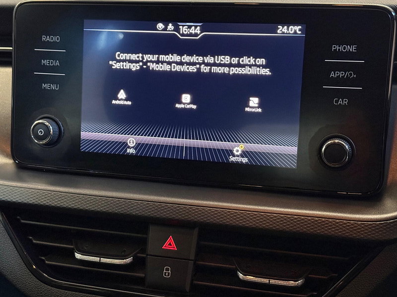 Skoda Kamiq 1.0 TSI SE Euro 6 (s/s) 5dr