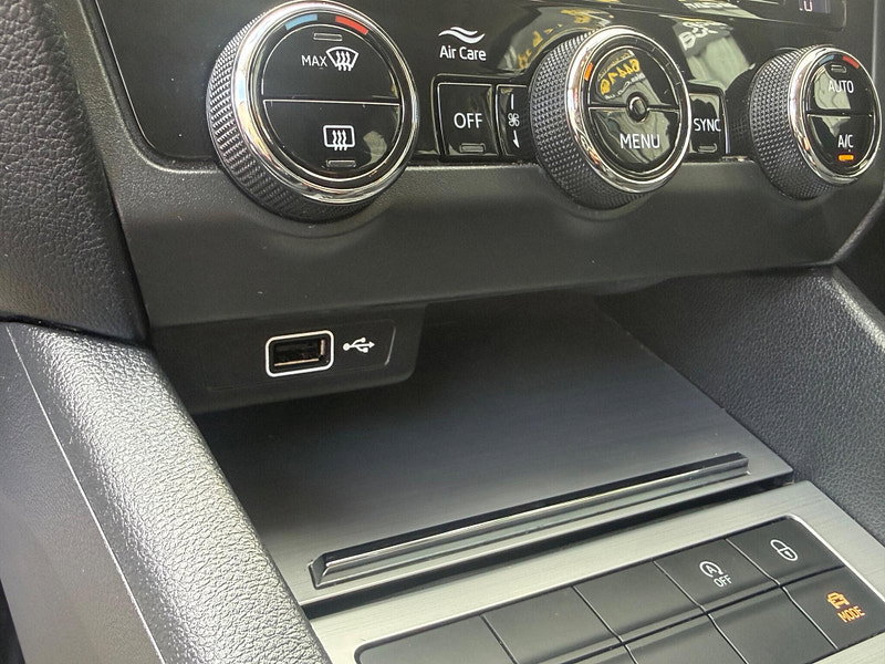Skoda Octavia 1.6 TDI SE Technology Euro 6 (s/s) 5dr