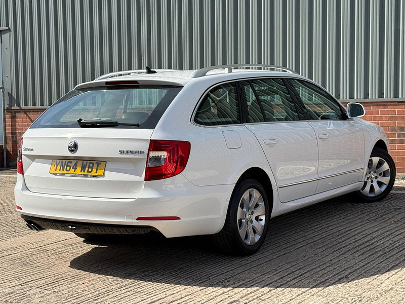 Skoda Superb 1.8 TSI Elegance DSG Euro 5 5dr