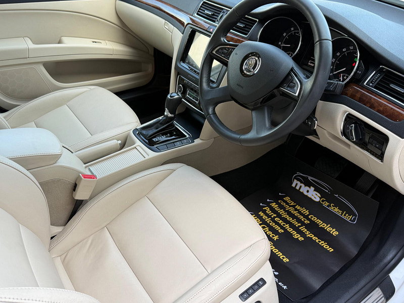 Skoda Superb 1.8 TSI Elegance DSG Euro 5 5dr