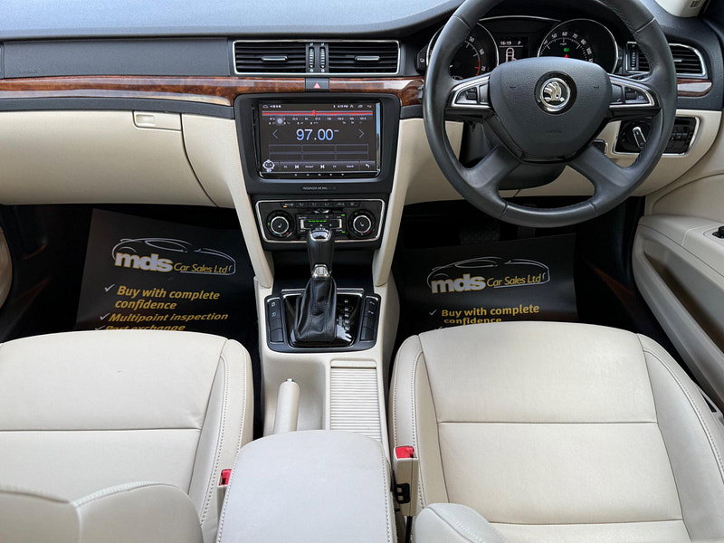 Skoda Superb 1.8 TSI Elegance DSG Euro 5 5dr