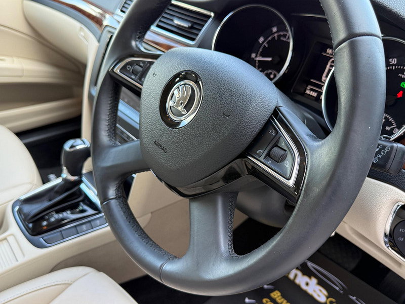 Skoda Superb 1.8 TSI Elegance DSG Euro 5 5dr