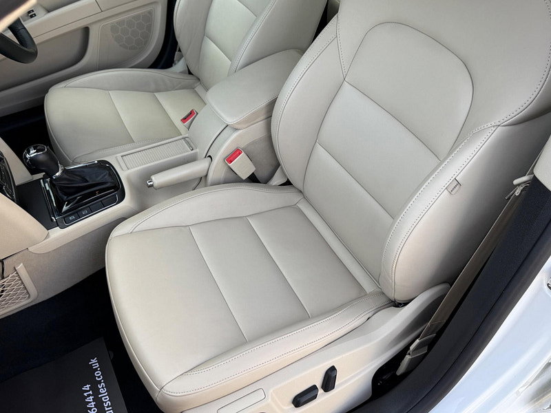 Skoda Superb 1.8 TSI Elegance DSG Euro 5 5dr