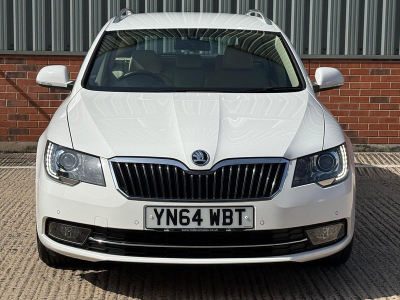 Skoda Superb 1.8 TSI Elegance DSG Euro 5 5dr