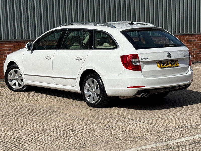 Skoda Superb 1.8 TSI Elegance DSG Euro 5 5dr