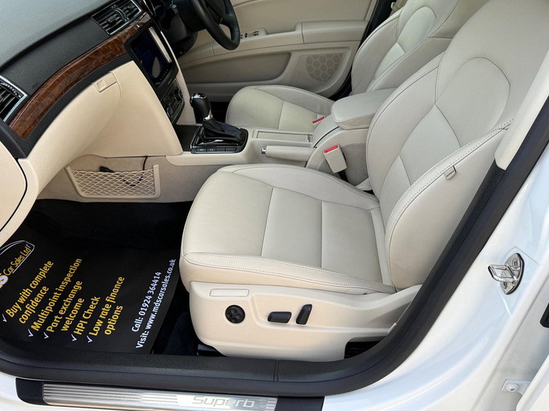 Skoda Superb 1.8 TSI Elegance DSG Euro 5 5dr
