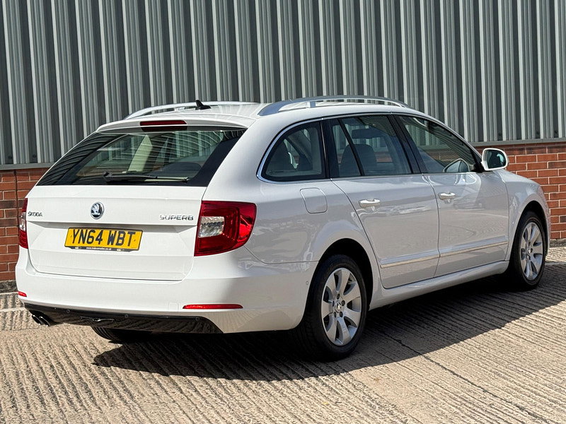 Skoda Superb 1.8 TSI Elegance DSG Euro 5 5dr