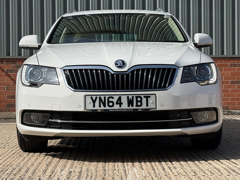 Skoda Superb 1.8 TSI Elegance DSG Euro 5 5dr