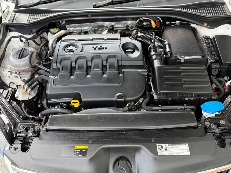 Skoda Superb 2.0 TDI SE L Executive DSG Auto 6Spd Euro 6 (s/s) 5dr