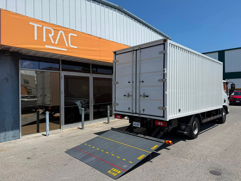 Foton Aumark DRY BOX & TAIL-LIFT 2dr Automatic 2026