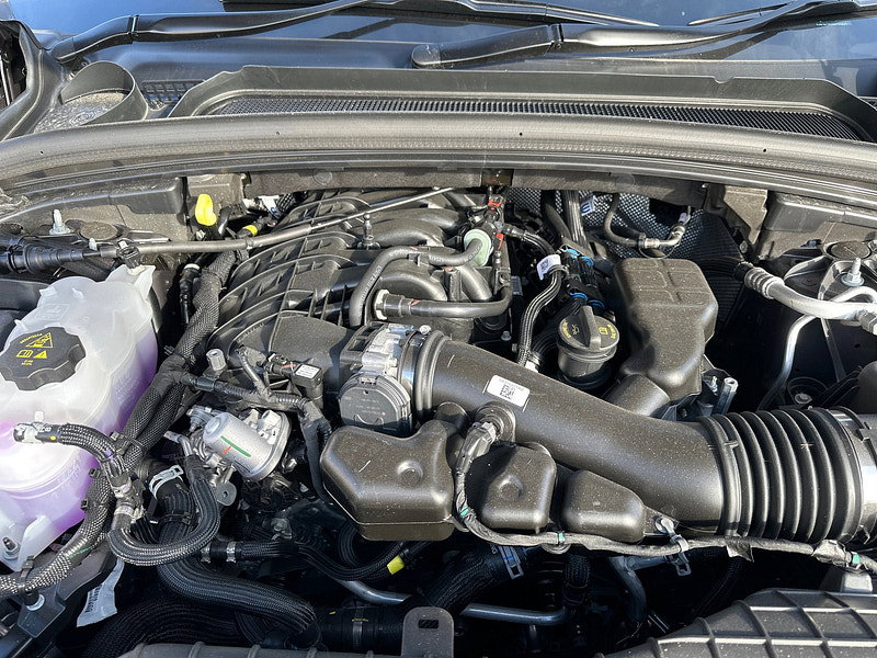 Jeep Grand Cherokee RHD New   Altitude 4x4 3.6L Gas 8-Speed AT 5-Seater 0dr Automatic 2026