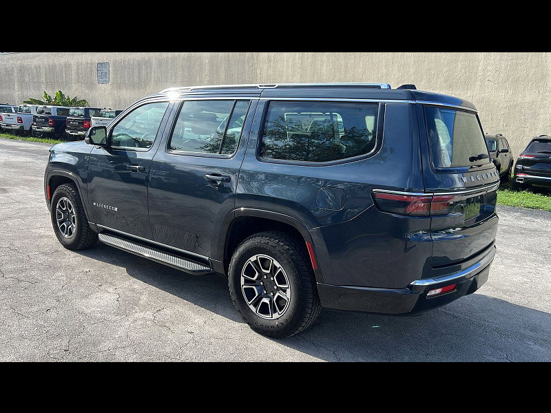 Jeep Wagoneer 4x4 3.0L Gasoline  5dr Automatic 2026