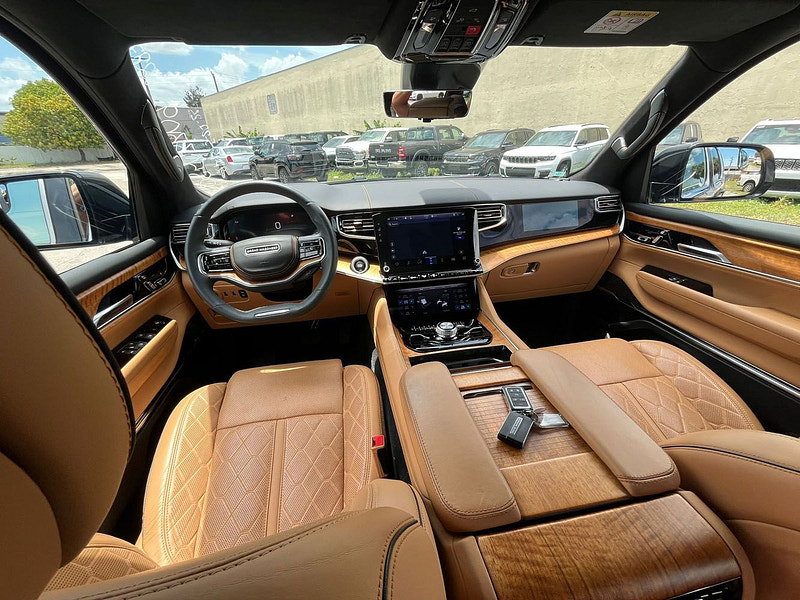 Jeep Wagoneer Series III Hurricane  5dr Automatic 2026