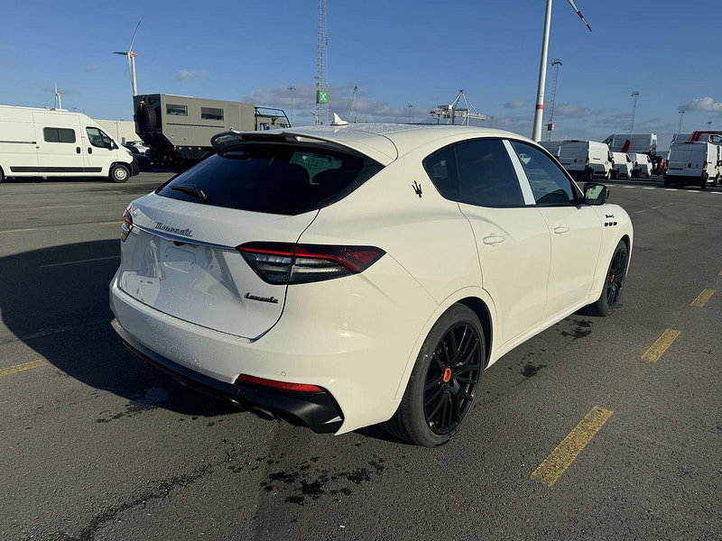 Maserati Levante Modena S AWD 3.0L Twin Turbo Gas 8-Speed AT 430bhp 0dr Automatic 2026