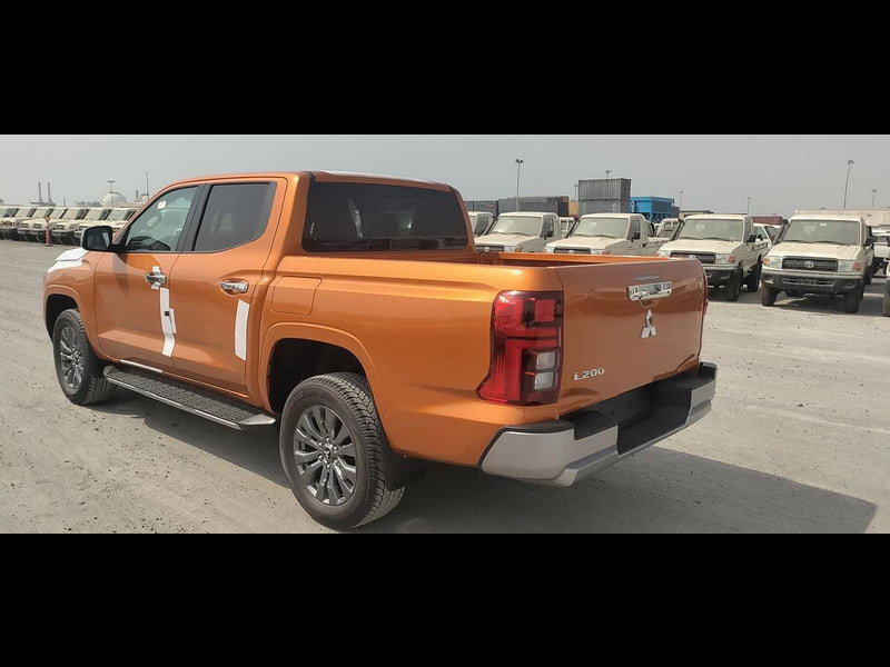 Mitsubishi L200 GLS Sportero DC 2.4L 4WD Diesel 6AT 0dr Automatic 2026