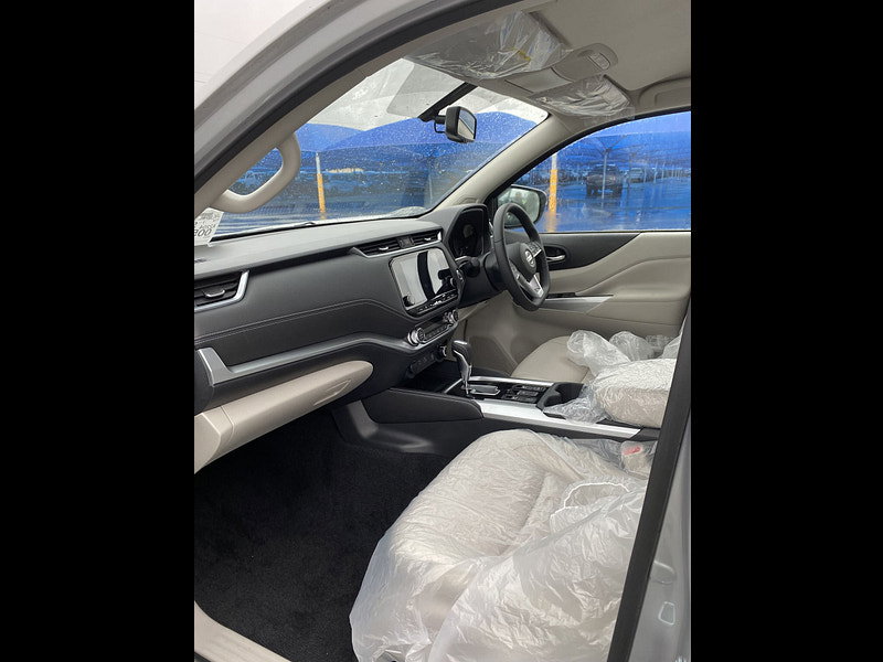 Nissan Terra RHD   Premium Plus Tech 4WD 2.5L Turbo Diesel 7-Speed AT 7-Seater 190bhp 0dr Automatic 2026