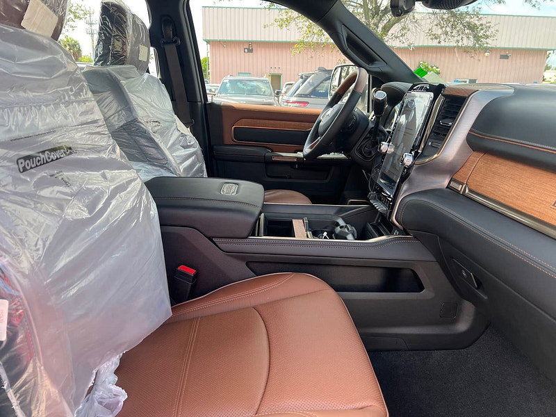 Ram 3500 Ram  Crew Cab Longhorn 4x4 6.7L Cummins Diesel 6-Speed AT 0dr Automatic 2026