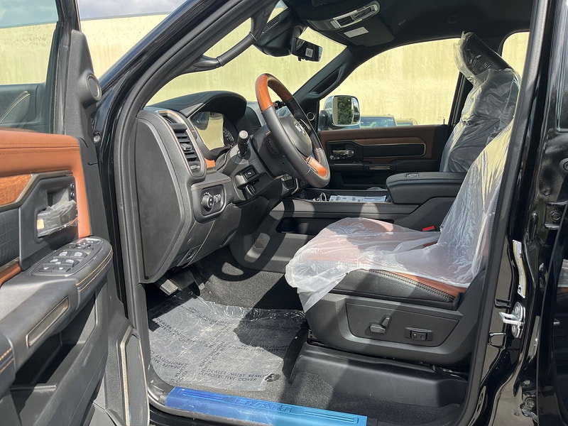 Ram 3500 Ram  Crew Cab Longhorn 4x4 6.7L Cummins Diesel 6-Speed AT 0dr Automatic 2026
