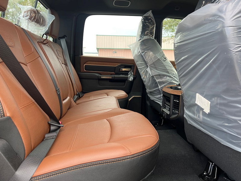 Ram 3500 Ram  Crew Cab Longhorn 4x4 6.7L Cummins Diesel 6-Speed AT 0dr Automatic 2026