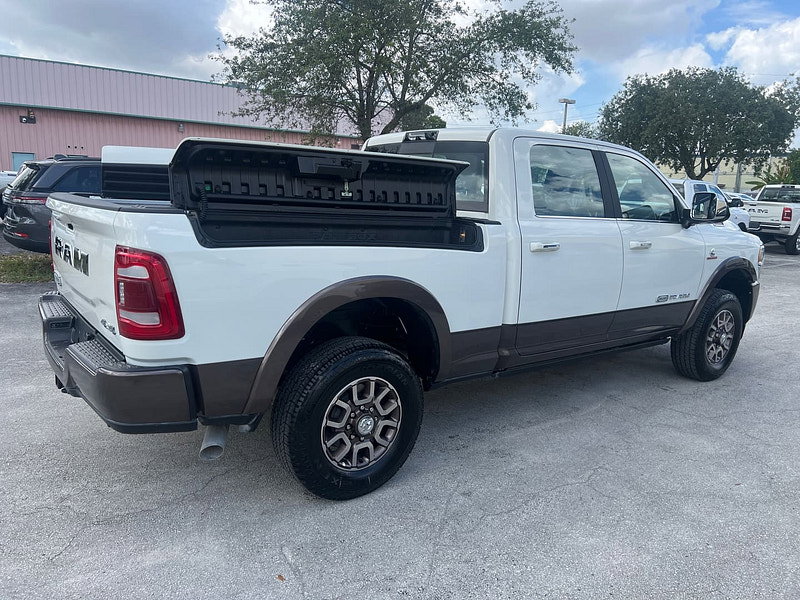 Ram 3500 Ram  Crew Cab Longhorn 4x4 6.7L Cummins Diesel 6-Speed AT 0dr Automatic 2026