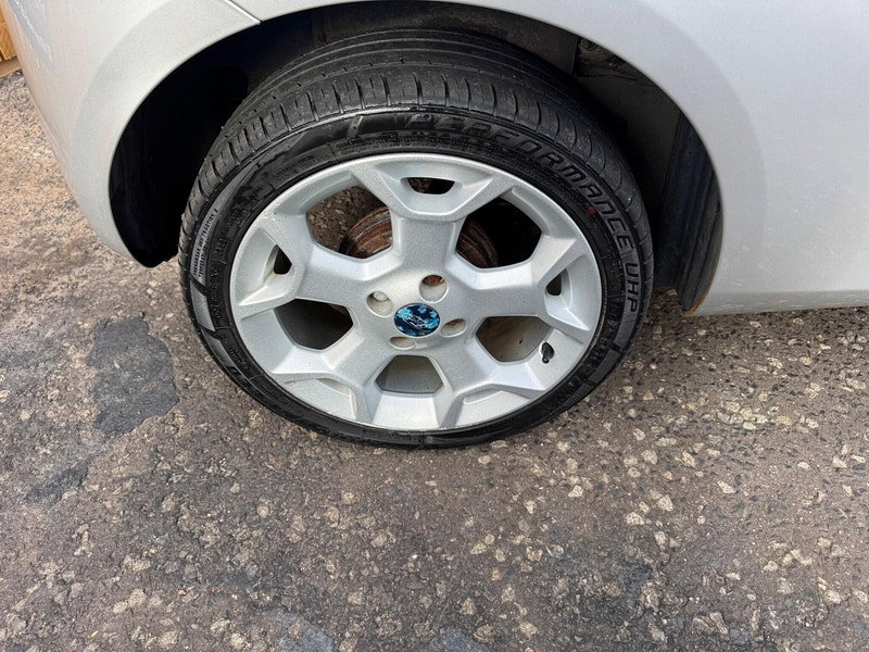 Ford Ka 1.2 Titanium Euro 5 3dr