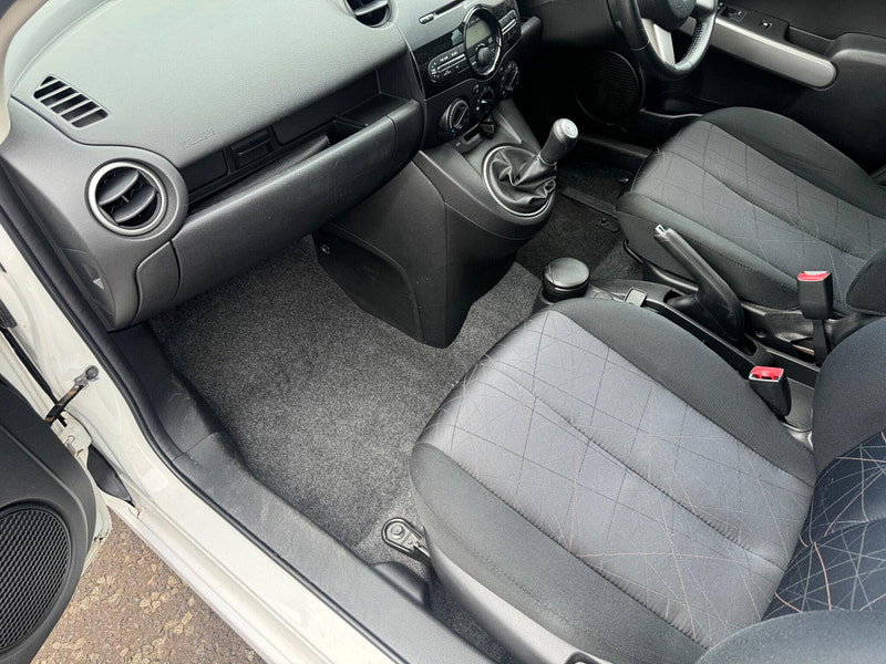 Mazda Mazda2 1.3 Tamura Euro 5 5dr