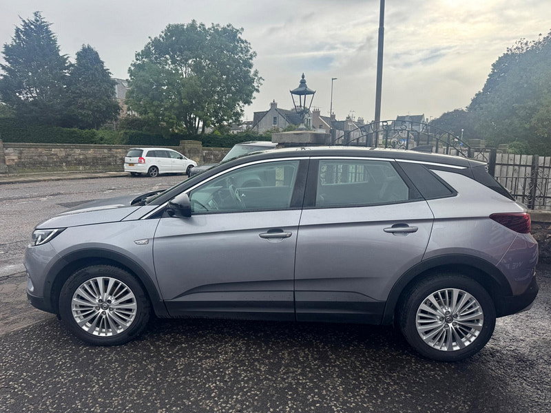 Vauxhall Grandland X 1.5 Turbo D BlueInjection Sport Nav Euro 6 (s/s) 5dr