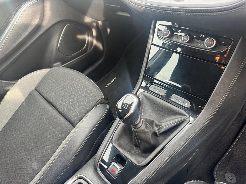 Vauxhall Grandland X 1.5 Turbo D BlueInjection Sport Nav Euro 6 (s/s) 5dr