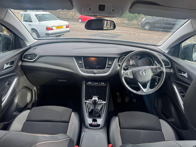 Vauxhall Grandland X 1.5 Turbo D BlueInjection Sport Nav Euro 6 (s/s) 5dr
