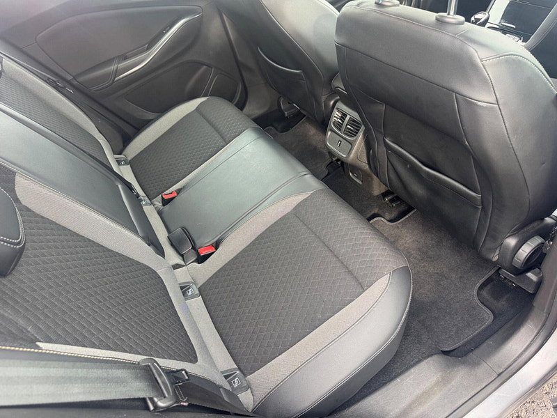 Vauxhall Grandland X 1.5 Turbo D BlueInjection Sport Nav Euro 6 (s/s) 5dr