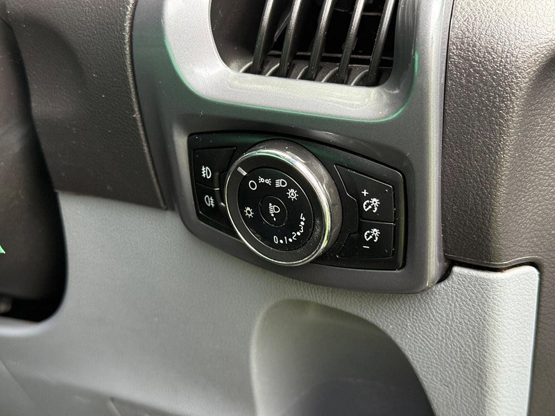 Ford Transit Custom 2.0 TDCi 290 Limited L1 H1 5dr
