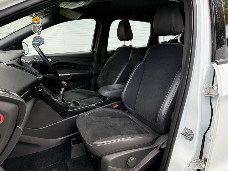 Ford Kuga 2.0 TDCi EcoBlue ST-Line AWD Euro 6 (s/s) 5dr