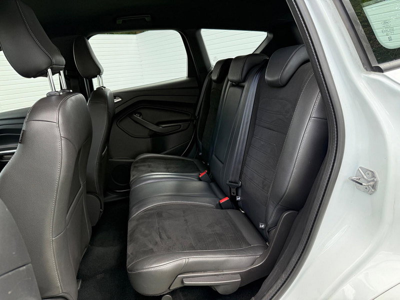 Ford Kuga 2.0 TDCi EcoBlue ST-Line AWD Euro 6 (s/s) 5dr