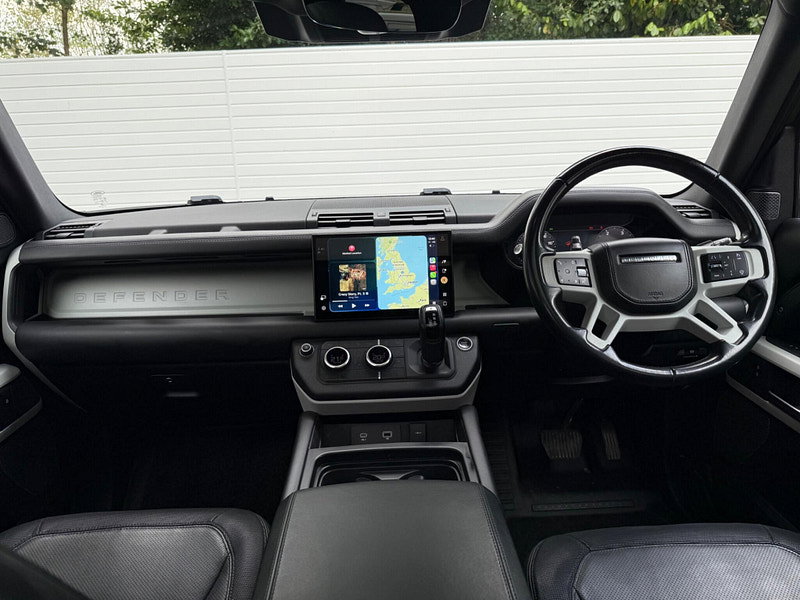 Land Rover DEFENDER 110 3.0 D300 MHEV X-Dynamic HSE Auto 4WD Euro 6 (s/s) 5dr