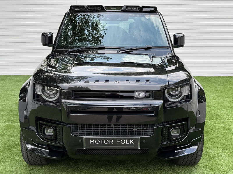 Land Rover DEFENDER 110 3.0 D300 MHEV X-Dynamic HSE Auto 4WD Euro 6 (s/s) 5dr