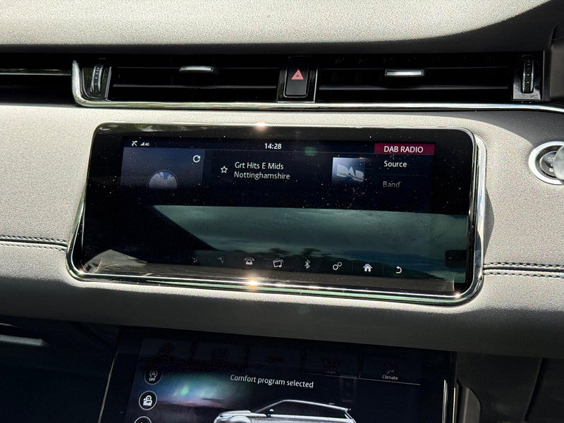 Land Rover Range Rover Evoque 2.0 D180 R-Dynamic SE Auto 4WD Euro 6 (s/s) 5dr