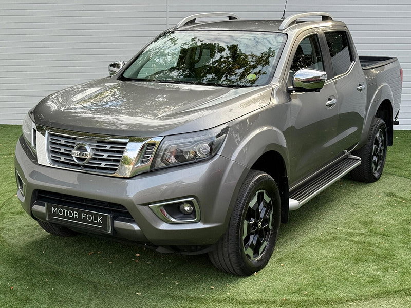 Nissan Navara 2.3 dCi Tekna Auto 4WD Euro 6 4dr