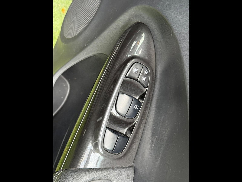 Nissan Juke 1.5 dCi Tekna Euro 6 (s/s) 5dr