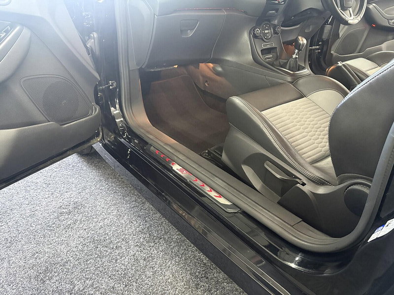 Ford Fiesta 1.6 T EcoBoost ST-3