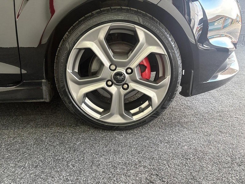 Ford Fiesta 1.6 T EcoBoost ST-3