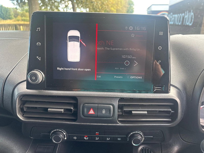 2020 Citroen Berlingo in Grey, photo 13 of 13