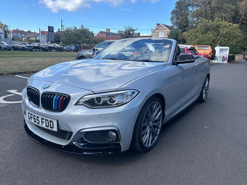 2015 BMW 2 Series in Silver, photo 3 of 16