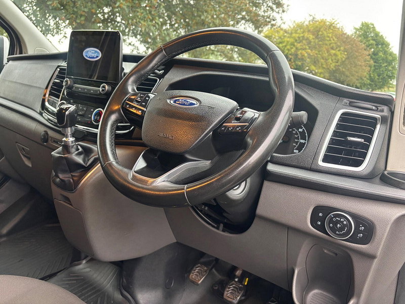2022 Ford Transit Custom in Silver, photo 9 of 15